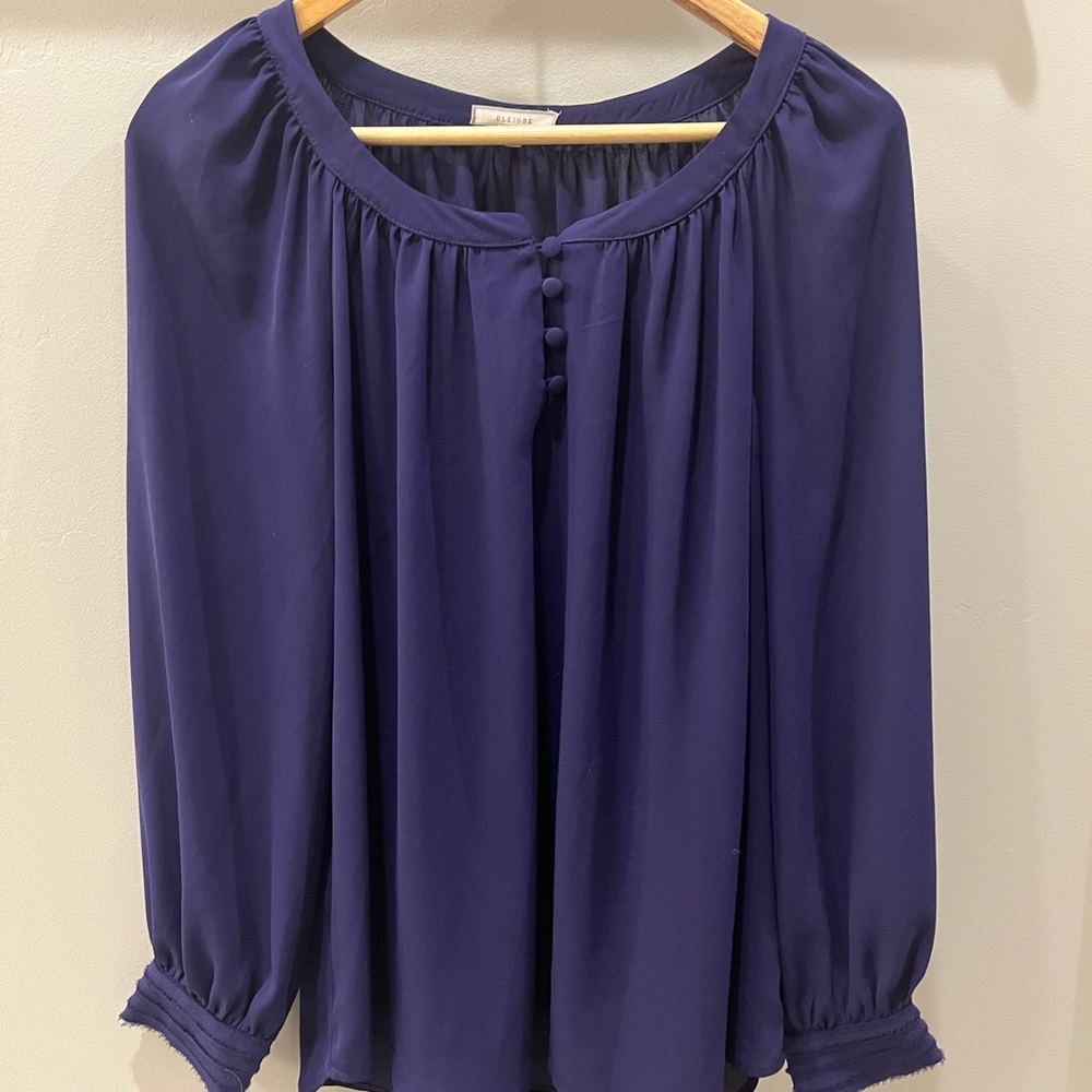 Nordstrom brand blouse size M